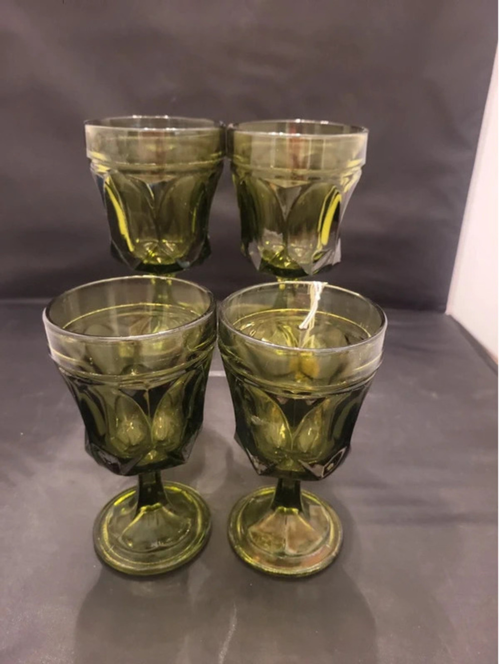 4pc Anchor Hocking Avacado green goblets